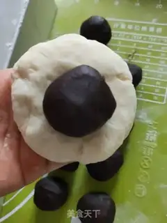 Make Bean roll bread step 10