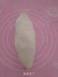 Make The salad sauce and the loaf step 6