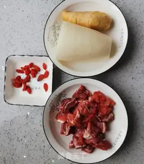 Make Cow radish soup step 0