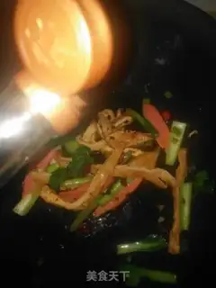 Make # Clear the noodles # step 8