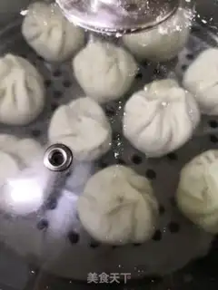 Make Plum buns step 19