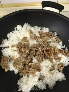 Make Five flowers for fried rice step 4