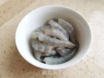 Make Handmade shrimp balls step 0