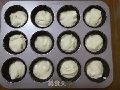 Make Strawberry chocolate cake step 8