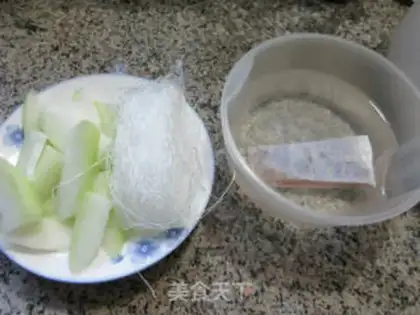 Make A fan of salted meat step 0