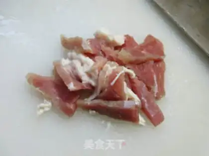 Make A fan of salted meat step 1