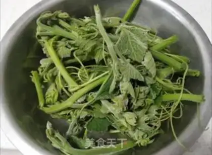 Make Pumpkin sprouts step 0