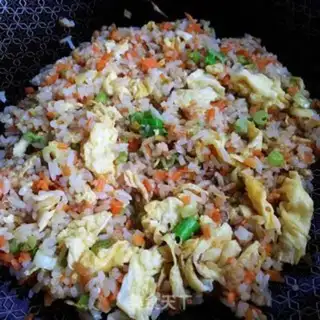 Make Carrot eggs and rice step 9