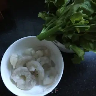 Make Mustard shrimp egg noodles step 2