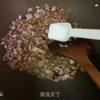 Make The meat sauce nest step 10