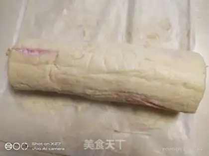 Make Flamingo cake roll step 16