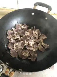 Make The chrysanthemum step 2