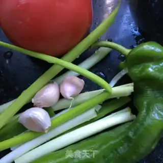 Make Pepper tomato fried lentils step 1