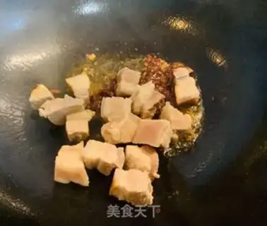 Make Pyramid tacos step 2