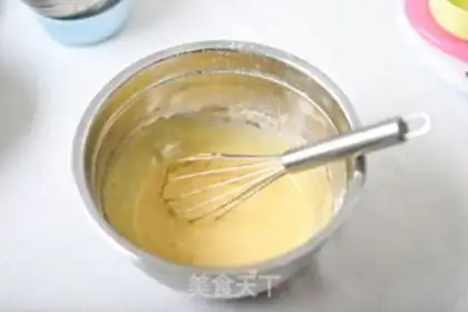 Make Rose cranberry roll step 6