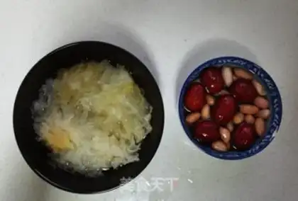 Make Iced Sydney Silver Ear soup step 2