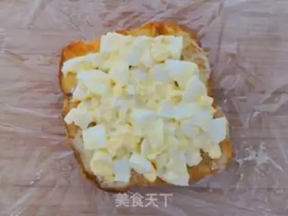 Make Egg sandwich step 7