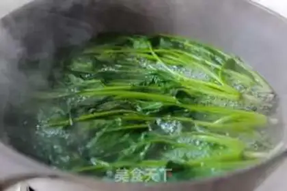 Make A simple Korean tumble step 1