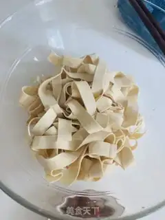 Make A thousand fragrances step 2