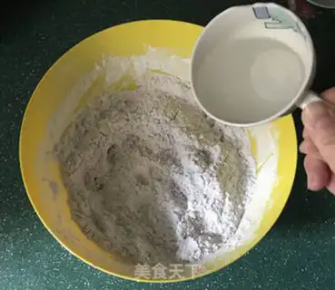 Make Potato rice cake step 2