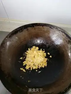 Make Tomato fried eggs step 0