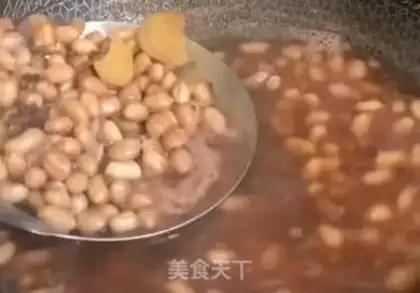 Make Celery with peanuts step 4