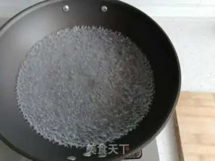 Make Birthday noodles step 2