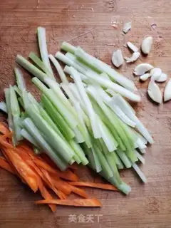 Make Clear the celery step 1