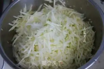 Make Plum dumplings step 3