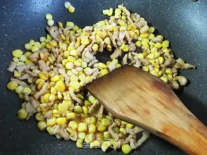 Make Five bouquets of corn step 5