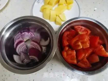 Make Tomato fat cow step 1