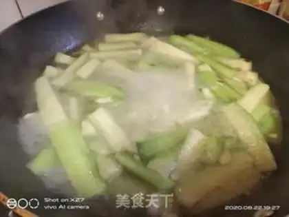 Make Chicken melon soup step 4