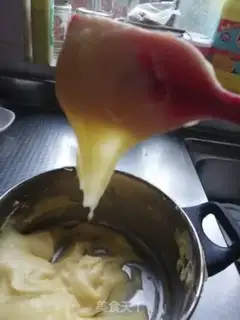 Make Strawberry chocolate puffs step 6