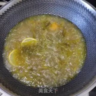 Make The sourfish that falls in love step 5
