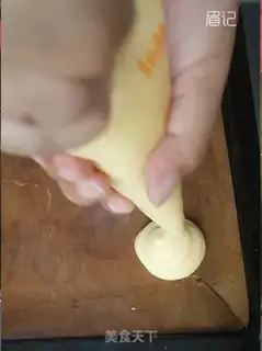Make Strawberry chocolate puffs step 8