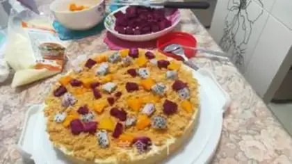 Make Ten inches of salad for a birthday cake step 1