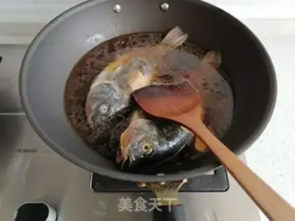 Make A red-burned tilapia step 4