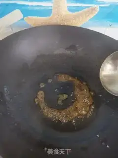 Make Pyramid egg fried rice step 2