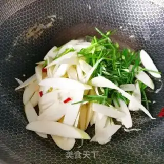 Make White fried eggs step 4