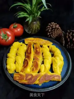 Make Pumpkin rolls step 10