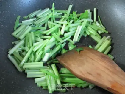 Make X-O CELERY step 1