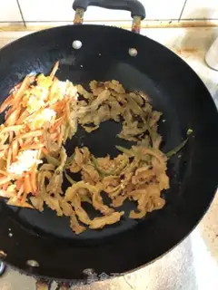Make ♪ Carrots, greasy omelet ♪ step 2