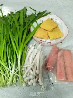 Make Cream of veal mushroom fish dumplings step 0