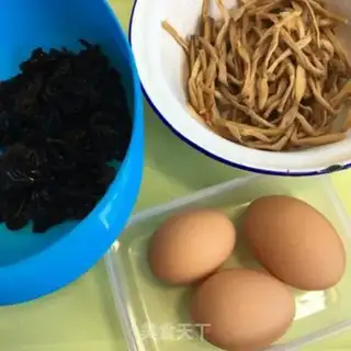 Make Scrambled eggs step 0