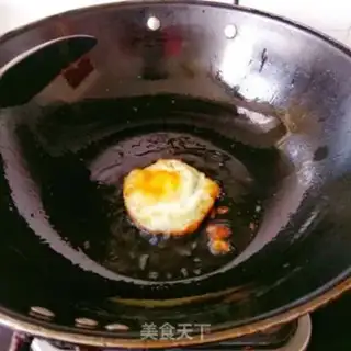 Make Tomato egg noodles step 2