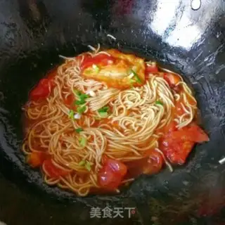 Make Tomato egg noodles step 6