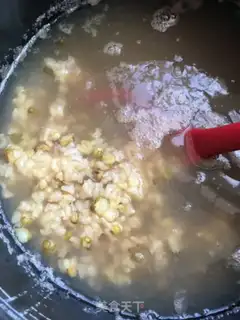Make Green bean rice congee step 6
