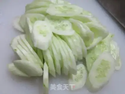 Make X-O CUCUMBER step 2