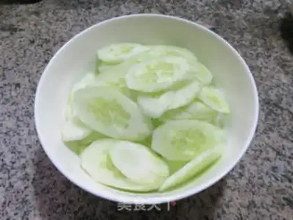 Make X-O CUCUMBER step 3
