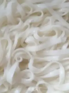 Make Scrambling sauce. Noodles step 5